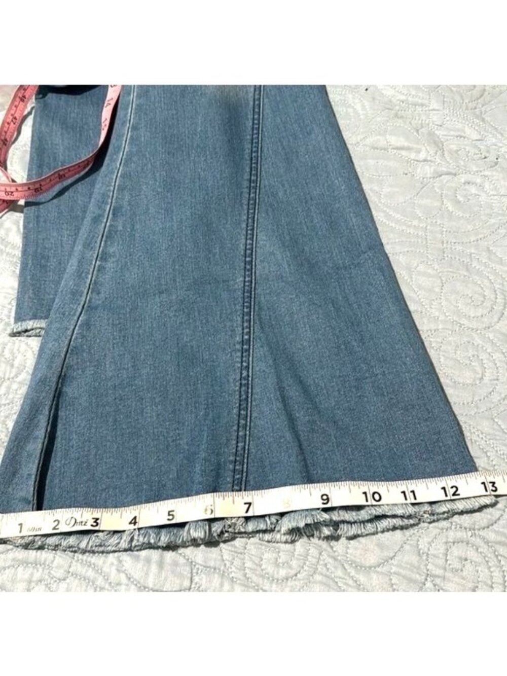 Womens XL Denim Bell-Bottom Jeans With Frayed Hem - Picture 11 of 13